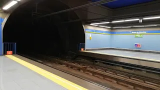 80002 entrando en Alonso de Mendoza l12 29/9/19