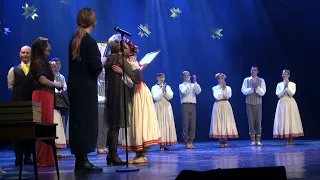 TDA Zelta Sietiņš Koncerta Krāsu un atmiņu deju svētki 2.daļā                 . 00041