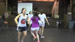 En Den Dino: Camp Louise Circle Folk Dance Tutorial