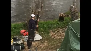 МЕДВЕДЬ ПРИШЁЛ В ГОСТИ 🐻