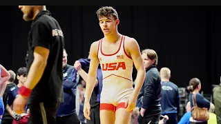 U17 T. Long (USA) vs C. Zetterkvist (SWE). Greco-Roman 60kg youth wrestling.