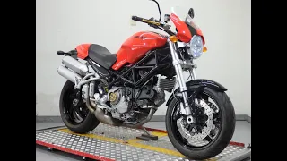 41460 DUCATI MONSTER S2R 1000 Stock Exhaust Sound / Walk Around