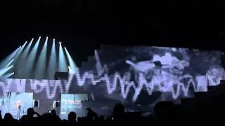 Roger Waters--One of My Turns / Don't Leave Me Now--Live in Toronto 2010-09-15