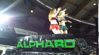 Alphard girls dancing