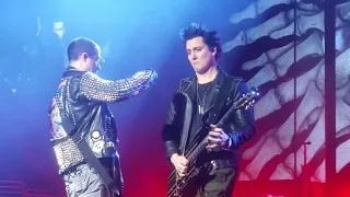 Avenged Sevenfold - "Hail to the King " (Synyster solo) - Evansville, IN - 2018
