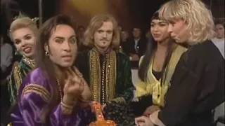 😲 Army of Lovers vs. La Camilla - TV Fight - 1991 (English Translation / Subtitles)