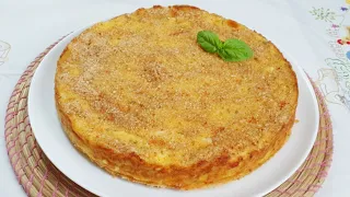 Sie haben noch nie einen so leckeren gebackenen gefüllten Kartoffelkuchen mit fadenförmigem Käse