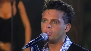 4K Luis Miguel - Entrégate (En Vivo - 1993) [Remasterizado]