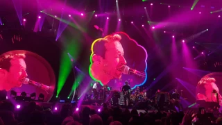 Coldplay - Paradise live @ Global Citizen Festival Barclaycard Arena Hamburg