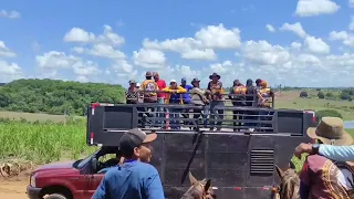 CAVALGADA PASSANDO NA FAZENDA MENDONÇA