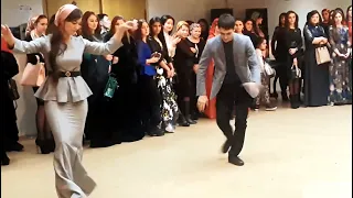 ЛОВЗАР! Чеченская свадьба 2024: Красивые девушки взрывают своим танцем!