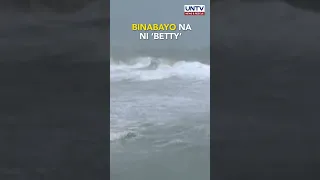 Malalakas na hangin at ulan, nararanasan sa Sta. Ana, Cagayan; lumang gusali, bumagsak