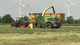 Claas Xerion, John Deere, Fendt,  - Erster Schnitt 2023 /  harvesting the first cut of grass 2023