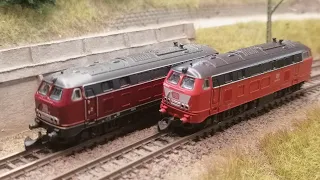 Märklin Spur Z - Homage an die BR 218 im Maßstab 1:220 und 1:1 - Modell & Vorbild