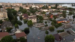 Selenski besucht Katastrophengebiet nach Staudammbruch