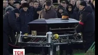 Видатного Калашникова поховали на військовому цвинтарі поблизу Москви