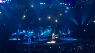 Billy Joel concert: Piano Man
