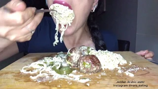 Asmr mukbang eating kofta balls creamy with noodles طبخ واكل كرات الكفتة مع المعكرونة