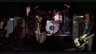 The Ramones - Blitzkreig Bop / Teenage Lobotomy