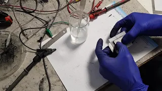 How to make a simple MnO2 supercapacitor