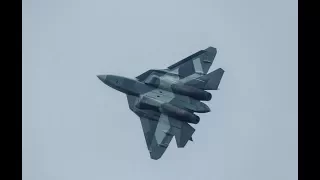 Фантастический пилотаж ПАК ФА Т-50. Авиасалон "МАКС 2017 " Жуковский