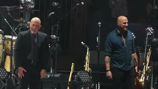 "Piano Man (Looney Tunes Piano Intro)" Billy Joel@Madison Square Garden New York 4/8/22