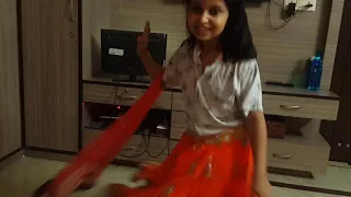 Best dance of girl of song dhol baje