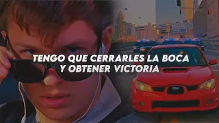 esta canción combina perfectamente con el fondo