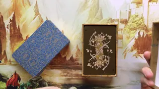 How to GENTLY shuffle tarot cards