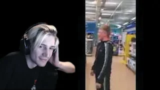 xQc reacts to Mcing in Tesco (with chat)