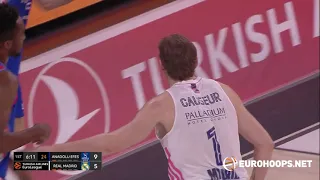 Anadolu Efes Istanbul - Real Madrid 65-73: Fabien Causeur (15 points)