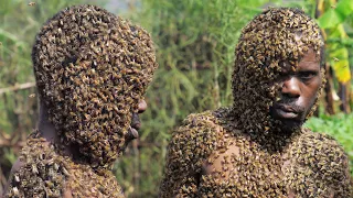 A Man Covered With Thousands Of Bees On His Body Shocked Everyone : EXTRAORDINARY PEOPLE