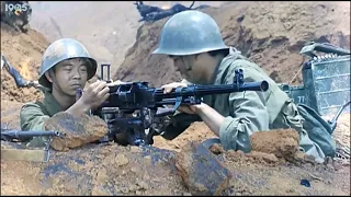 战争电影  对越自卫反击战  大年除夕夜  战场上炮火连天  后方却万家灯火  一部战争片影响了几代中国人
