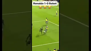 Роналду 1-0 робот