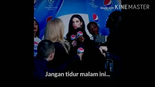 Dua Lipa perform di Final Liga Champion 2018 Liverpool vs Real Madrid  27 Mei 2018 di Kiev, Ukraina