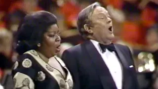 RARE Cornell MacNeil & Martina Arroyo et al - Aida Act 2 "Triumphal" Finale - PBS Gala of Stars 1984