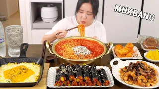 Cooking Mukbang :) spicy fire noodles with lots of soup, Corn cheese, butter-grilled shrimp.