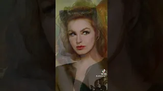 JULIE NEWMAR ( GATUBELA ) ANTES Y DESPUES.