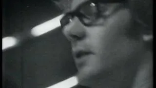 Herman's Hermits - Something Is Happening (1968)