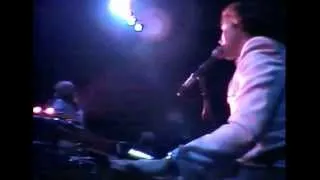 I'm Not In Love - 10cc Live in Concert 1977