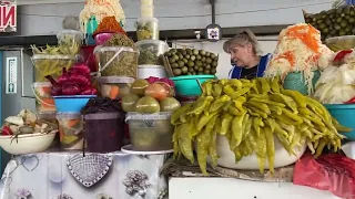 Food market in Yerevan. Wanderer in #Armenia.