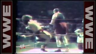 Andre The Giant vs. Gorilla Monsoon: Boxing Match - Sept. 23, 1977