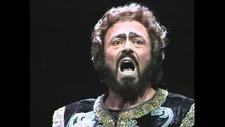 'Di quella pira', sung by Luciano Pavarotti.