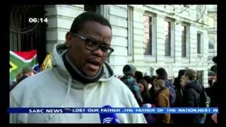 South Africans gathered in Trafalgar Square to remember Madiba