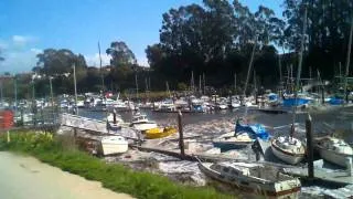 Tsunami Surge Santa Cruz Harbor 3-11-2011 - Spectator Freaks Out!!!