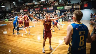 NBL1 action: Logan's Shaun Bruce vs Townsville/Cairns