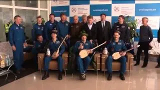 Warm Welcome for Expedition 35