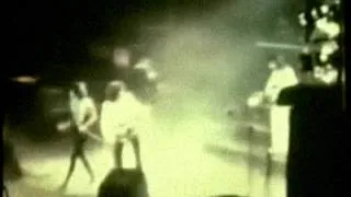 Queen Rare Live In Basel 5-19-77 (8mm Footage)