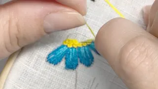 Вышивка гладью. Полевые цветы. Часть 3. Hand embroidery.  How to embroider wildflowers.  Part 3.