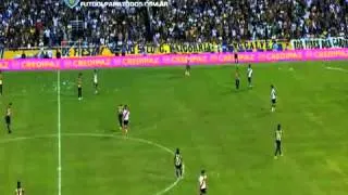 Perro se Caga en la Cancha de Rosario central   River Plate vs Rosario Central 360p